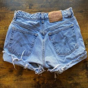 Vintage High-waisted Levi Jean Shorts